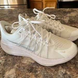 Women’s Nike Zoom Winflo 8 | Size 8